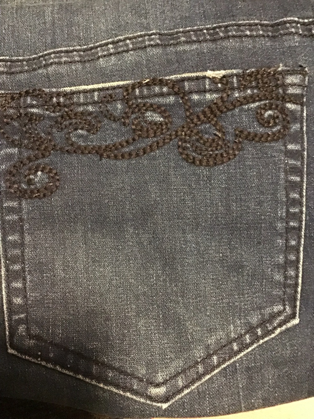 NWT! Suzanne Betro Dark Blue Denim Jeans with Gold Button - Picture 5 of 8